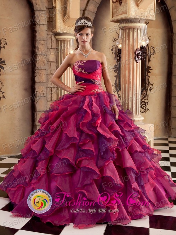 Torreon Mexico Customer Made Ruffles Decorate Bodice Brand New Multi-color 2013 Quinceanera Dress Strapless Organza Ball Gown Style QDZY259FOR