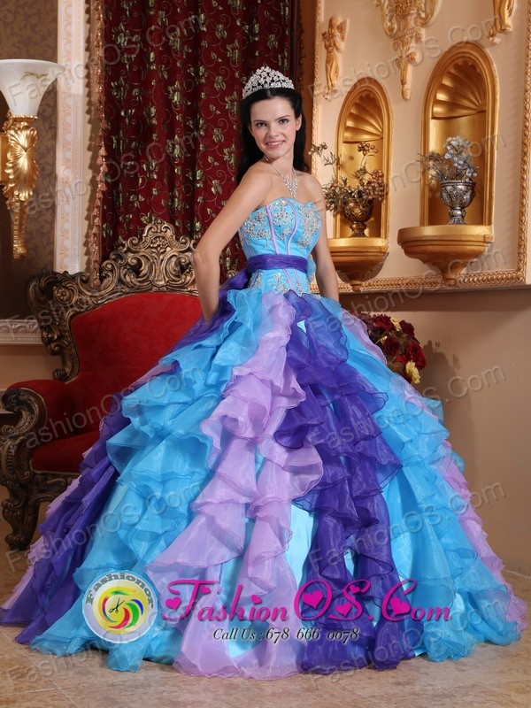 Betulia Colombia Prom Beading and Appliques Decorate Multi-color Stylish Wholesale Quinceanera Dress With Sweetheart Neckline Style QDZY513FOR