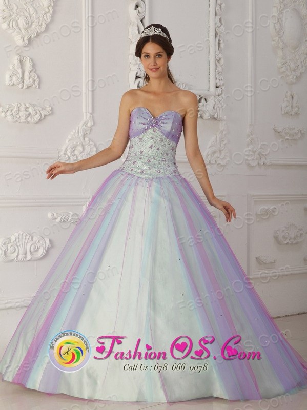 Tacna Peru Multi Color 2013 wholesale Quinceranera Dress Beading and Sequins Decorate For New Style Sweetheart Tulle A Line Style QDZY112FOR
