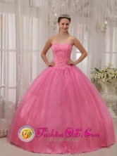 Mayari Cuba Classical Pink Sweet Sweet sixteen Dress With Sweetheart Neckline Beaded Decorate for Military Bal Style QDZY546FOR