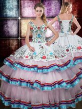 Eye-catching Straps Sleeveless Beading and Embroidery Lace Up Quinceanera Dresses