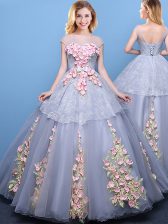 Unique Scoop Grey Cap Sleeves Floor Length Appliques Lace Up Quinceanera Gowns