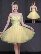Custom Fit Sleeveless Mini Length Appliques Lace Up with Light Yellow