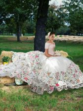  Ruffled Ball Gowns Sweet 16 Dresses White Off The Shoulder Taffeta Short Sleeves Floor Length Lace Up