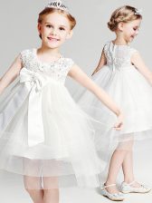 Stylish White Ball Gowns Scoop Sleeveless Tulle Knee Length Zipper Appliques and Bowknot Toddler Flower Girl Dress