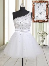 Unique Tulle One Shoulder Sleeveless Zipper Beading Dress for Prom in White