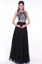  Scoop Sleeveless Chiffon Floor Length Zipper Homecoming Dress in Black with Beading and Appliques and Ruching