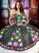 Exquisite Floor Length Lace Up Vestidos de Quinceanera White And Black for Military Ball and Sweet 16 and Quinceanera with Embroidery and Ruffles