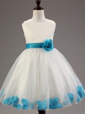 Super Tulle Scoop Sleeveless Zipper Appliques and Hand Made Flower Little Girls Pageant Gowns in White
