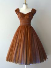  Ruching Vestidos de Damas Brown Zipper Cap Sleeves Knee Length