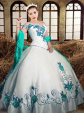 White Sweetheart Neckline Embroidery Quince Ball Gowns Sleeveless Lace Up