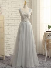  Floor Length Grey Quinceanera Court Dresses Tulle Sweep Train Sleeveless Lace