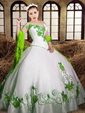  Sleeveless Taffeta Floor Length Lace Up Quinceanera Gowns in White with Embroidery