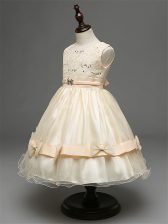 Fashionable Champagne Tulle Zipper Child Pageant Dress Sleeveless Knee Length Lace and Bowknot