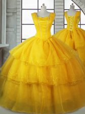  Gold Organza Lace Up Straps Sleeveless Floor Length Vestidos de Quinceanera Ruffled Layers
