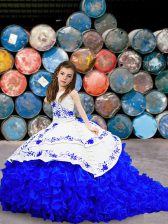  Sweetheart Sleeveless Little Girls Pageant Dress Wholesale Brush Train Embroidery and Ruffled Layers Blue And White Organza