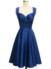  Sleeveless Lace Up Knee Length Ruching Dama Dress for Quinceanera