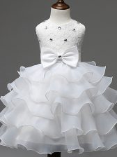 Elegant White Ball Gowns Organza Scoop Sleeveless Lace and Ruffled Layers and Bowknot Knee Length Zipper Kids Pageant Dress