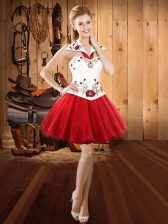 Red Ball Gowns Organza Halter Top Sleeveless Embroidery Mini Length Lace Up Prom Gown