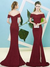 Custom Fit Burgundy Zipper Dress for Prom Sequins Short Sleeves Sweep Train