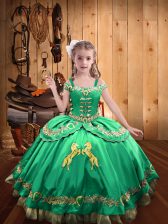  Off The Shoulder Sleeveless Little Girls Pageant Dress Wholesale Floor Length Beading and Embroidery Turquoise Satin