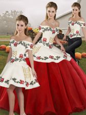 Affordable White And Red Organza Lace Up Off The Shoulder Sleeveless Floor Length Quinceanera Gown Embroidery