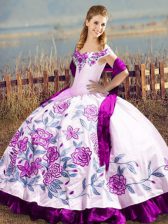 Unique Purple Ball Gowns Off The Shoulder Sleeveless Satin and Organza Floor Length Lace Up Embroidery Quince Ball Gowns