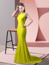  Yellow Green Backless Prom Dresses Beading Short Sleeves Brush Train