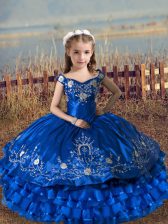  Ball Gowns Little Girls Pageant Dress Wholesale Royal Blue Off The Shoulder Satin and Organza Sleeveless Floor Length Lace Up
