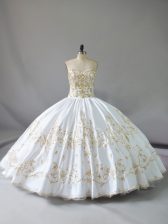 Decent Sleeveless Floor Length Embroidery Lace Up Quinceanera Gowns with White