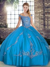  Off The Shoulder Sleeveless Tulle 15 Quinceanera Dress Beading and Embroidery Lace Up