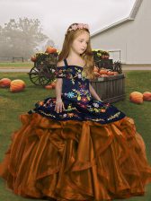  Sleeveless Floor Length Embroidery and Ruffles Lace Up Little Girls Pageant Dress Wholesale with Brown