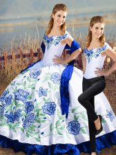  Two Pieces Ball Gown Prom Dress Blue And White Off The Shoulder Satin Sleeveless Floor Length Lace Up