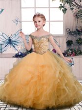  Tulle Off The Shoulder Sleeveless Lace Up Beading and Ruffles Little Girl Pageant Gowns in Gold