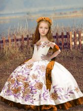  White Off The Shoulder Lace Up Embroidery Pageant Gowns For Girls Sleeveless