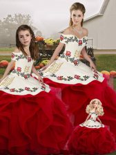  Off The Shoulder Sleeveless Lace Up Quinceanera Gowns White And Red Tulle
