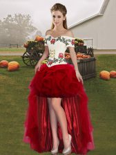  Wine Red Lace Up Off The Shoulder Embroidery Prom Dresses Tulle Sleeveless