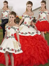  Organza Off The Shoulder Sleeveless Lace Up Embroidery and Ruffles Vestidos de Quinceanera in White And Red 