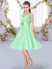  Apple Green Empire V-neck Sleeveless Chiffon Knee Length Lace Up Hand Made Flower Dama Dress for Quinceanera
