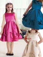 Elegant Bateau Knee Length Satin Flower Girl Dresses with BowknotFGL287FOR