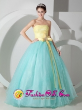 Cordoba Mexico Baby Blue and Yellow Evening Dress Sash and Ruched Bodice Decorate Style MLXNHY05FOR
