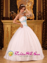 Beautiful Beading Custom Made White Quinceanera Dress Strapless Organza Ball Gown in   Morrito Nicaragua  Style QDZY091FOR
