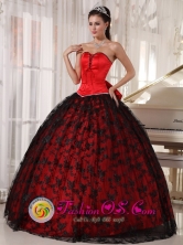 Black and Red Quinceanera Dress Lace and Bowknot Decorate Bodice Sweetheart Tulle and Taffeta Ball Gown for Sweet 16 in   Ocotal Nicaragua  Style PDZY763FOR