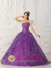 2013 Olmue Chile Spring Lavender A-line Embroidery Quinceanera Dress With Strapless Satin and Organza Style QDZY276FOR