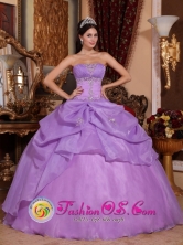 Victoria Chile Remarkable 2013 Lavender Beading Pick-ups Quinceanera Ball Gown Dress With Strapless Organza Style QDZY641FOR