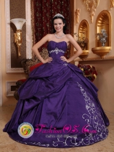 Querecotillo Peru Customize Sweetheart wholesale Quinceanera Dresses Taffeta Eggplant Purple Embroidery With Ruched Bodice Style QDZY654FOR