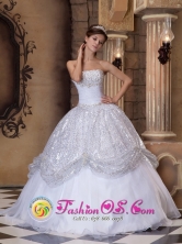 Stunning Customized Wholesale Sequin Strapless With the Super Hot White Quinceanera Dress In San Miguel Venezuela Style QDZY070FOR