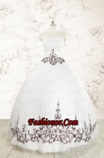 2015 Appliques Strapless Ball Gown White Tulle Quinceanera Dress FNAO225FOR