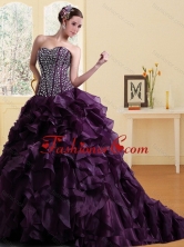 2015 Elegant Sweetheart Burgundy Quinceanera Dress with Ruffles and Beading UNION19T06TZFXFOR
