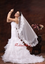 Lace Appliques Tulle Graceful Wedding Veil HM1685FOR